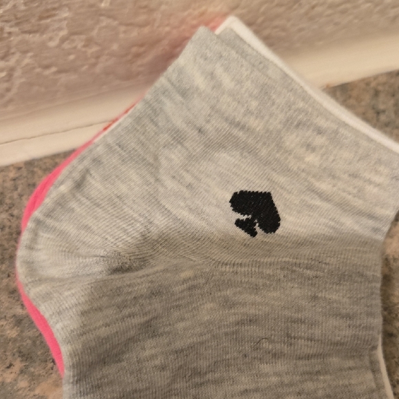 Kate Spade Pink and Red Heart Socks 3 Pairs Nwt - Picture 3 of 4